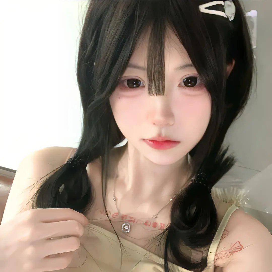 打火机与公主裙